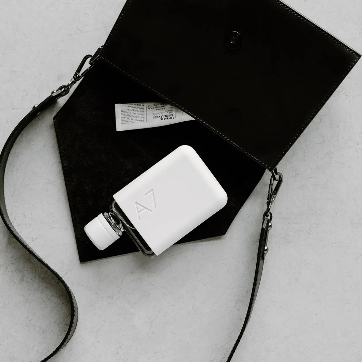 A7 Drink Bottle with Cool Grey Bundle