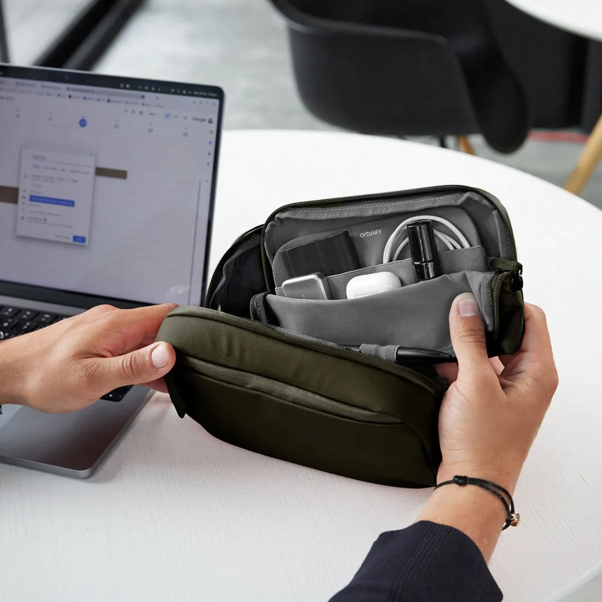 2-in-1 Tech Pouch