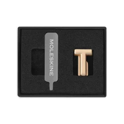 Notebook Pin Gold
