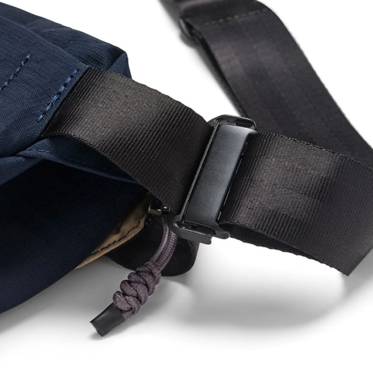 Venture Sling 6L
